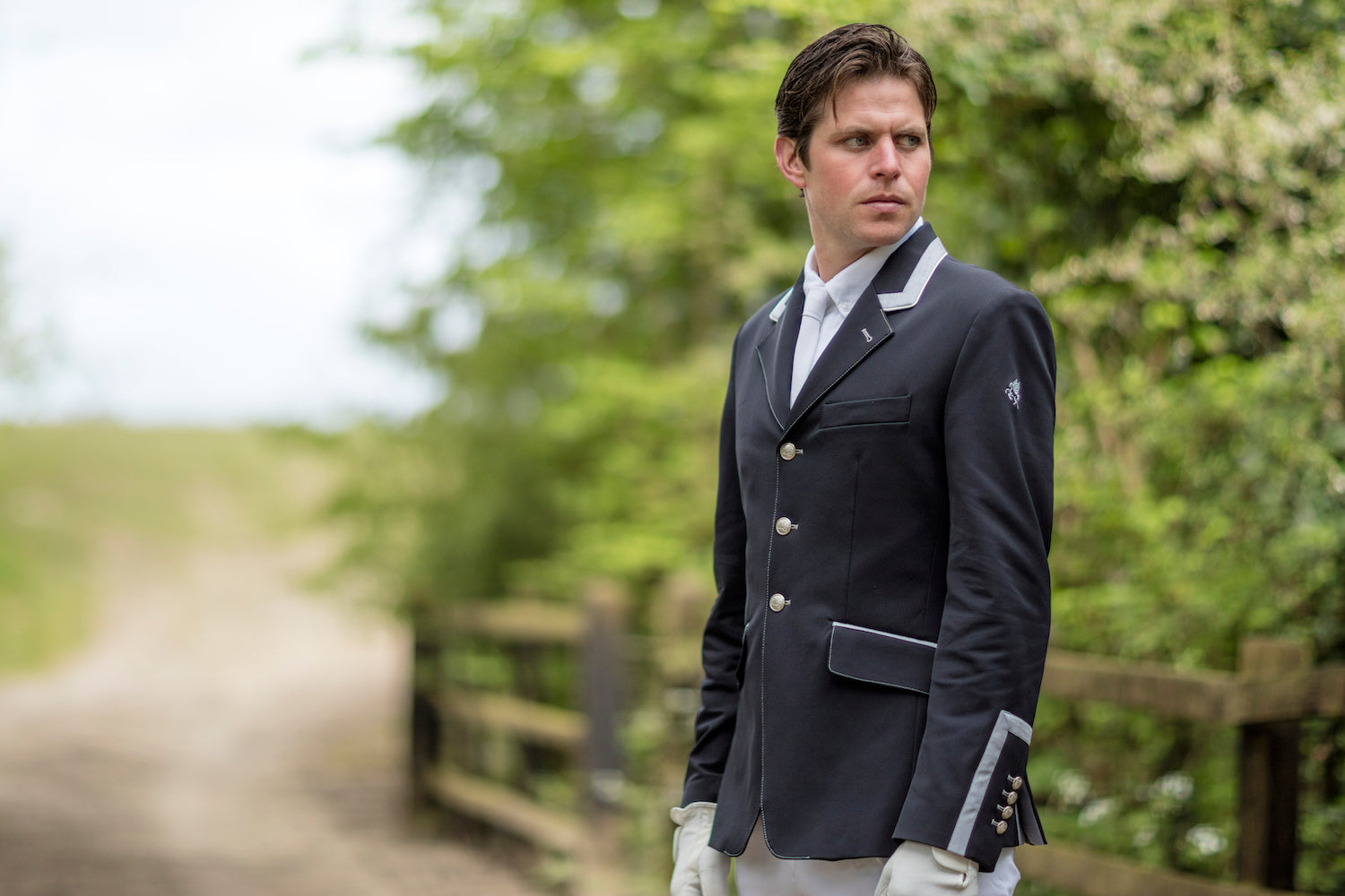 Dean Sale 2.jpeg__PID:e1ffff38-76f9-416d-89a3-2028bbb01bf8