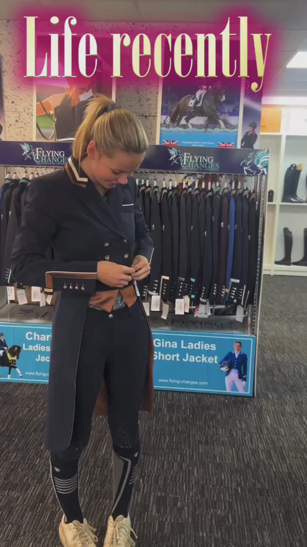 Showroom .mp4__PID:ebb35b80-91a2-4d57-8610-11052ae17da8