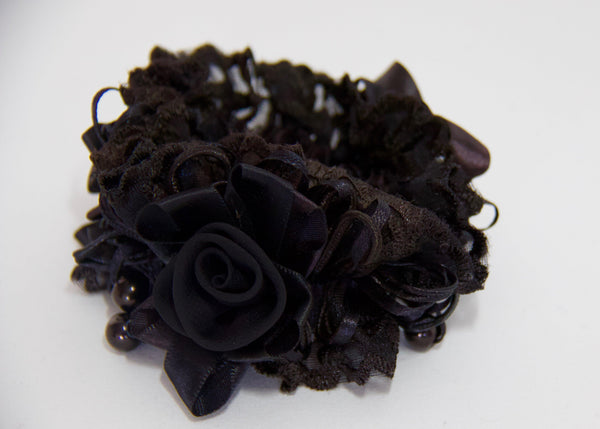 Lace Floral Pearl Scrunchie