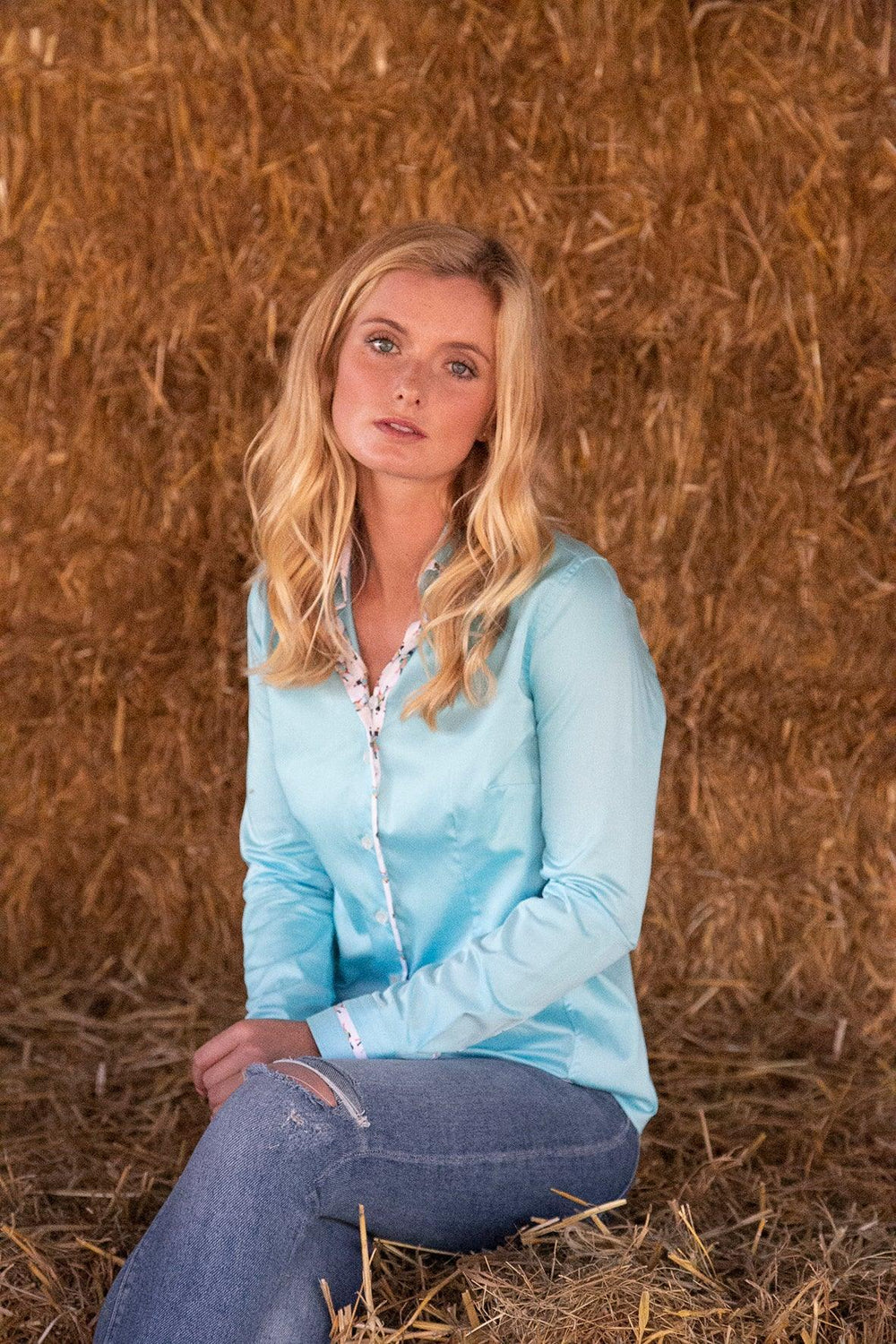 Elizabeth Hall Shirt - Betty